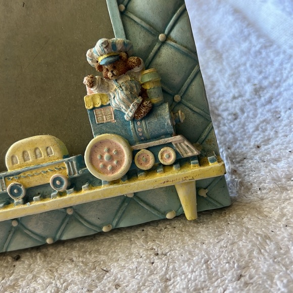 Frames - Picture 4 of 4